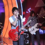 Dani Martín canta en 'Fama'