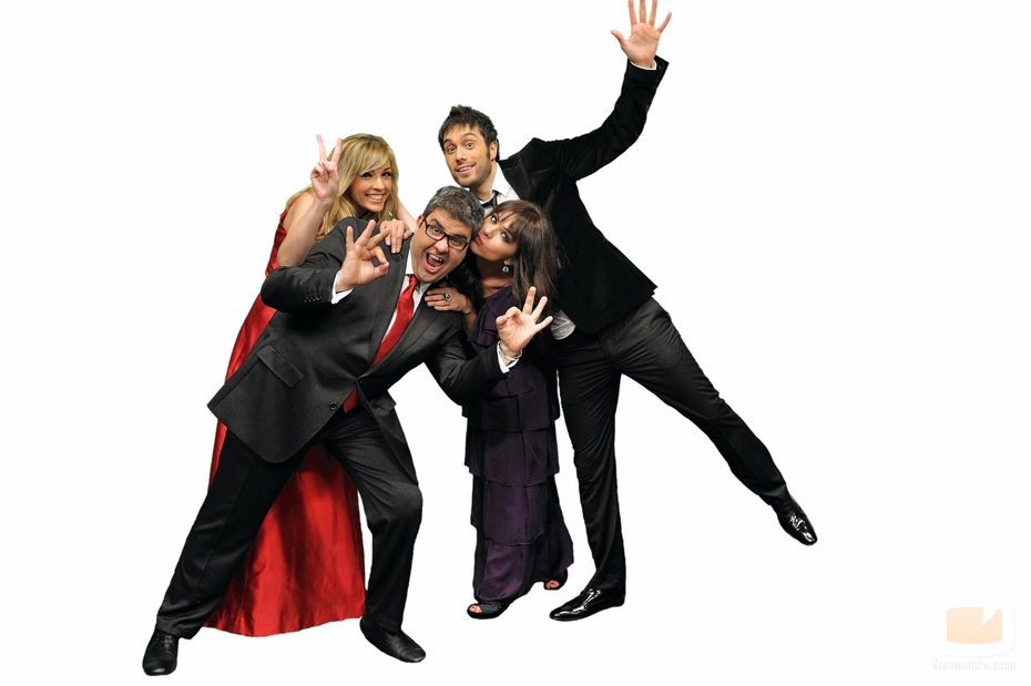 Dani Martínez, Florentino junto con Ana Simon y Romina en las campanadas