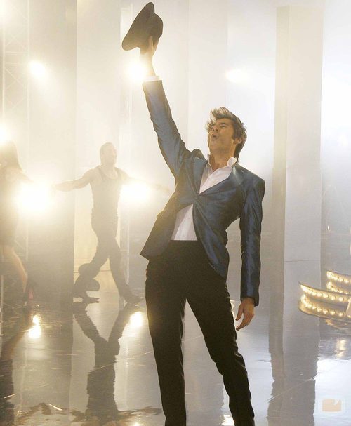 Jorge Fernández y su sombrero