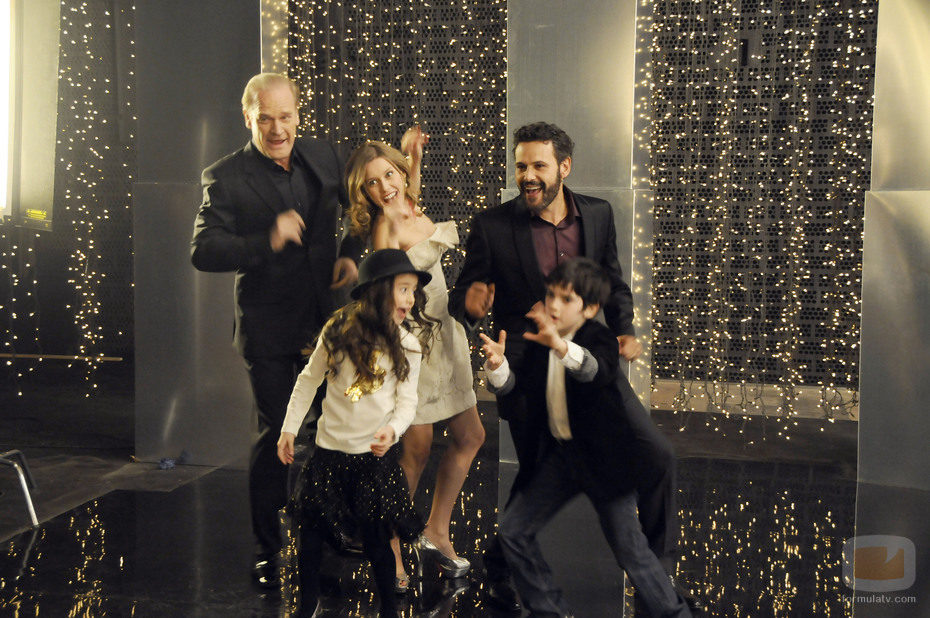 Lluis Homar, Manuela Vellés, Roberto Enríquez, Priscila Delgado y Daniel Avilés