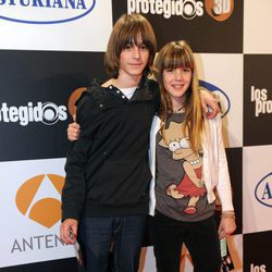 Guillermo Campra y Carla Campra en el estreno de 'Los protegidos'