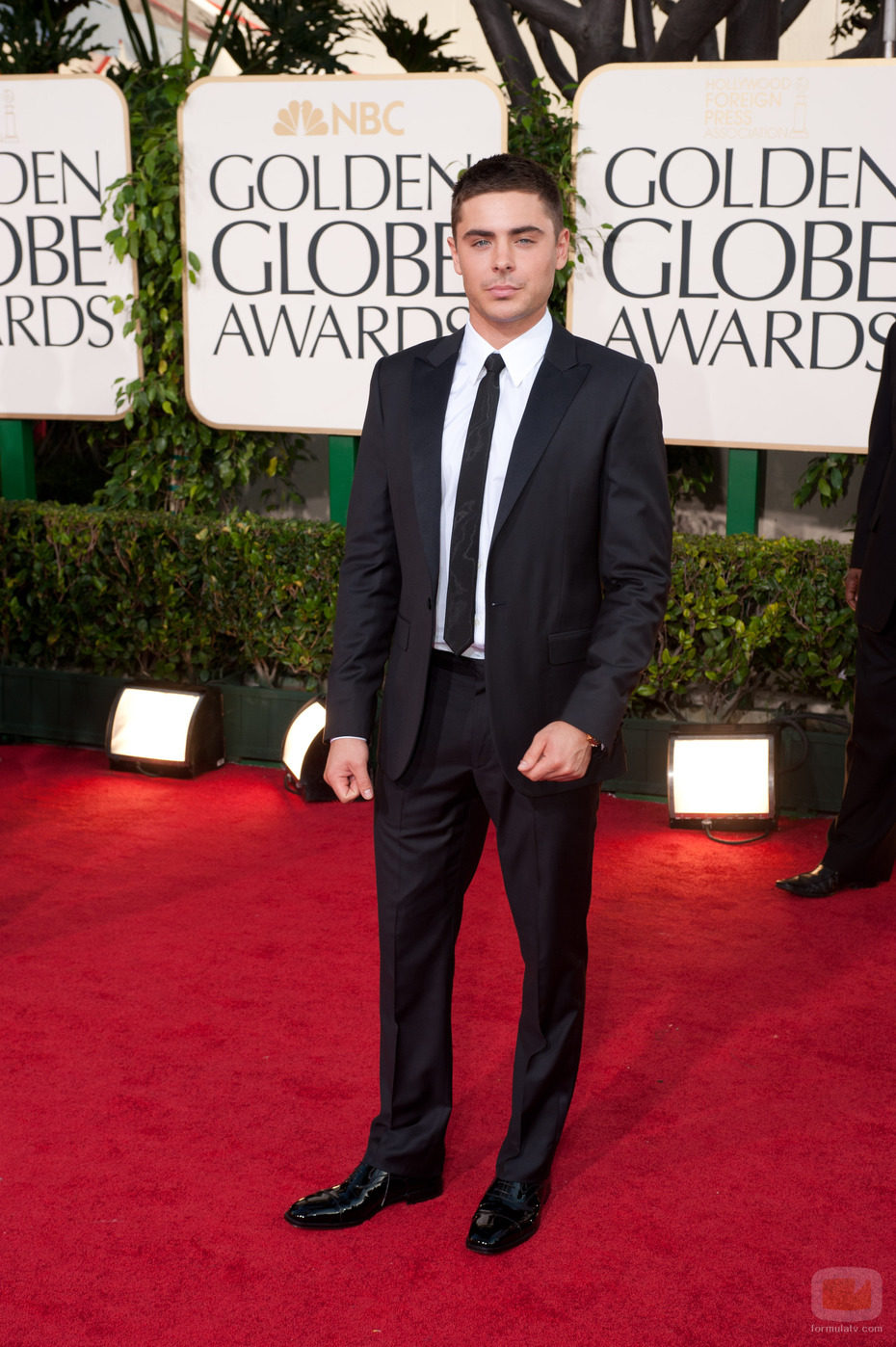 Zac Efron en los Globos de Oro 2011