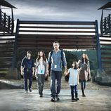 Los protagonistas de 'Terra Nova', la nueva serie de Fox