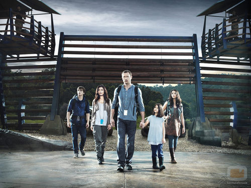 Los protagonistas de 'Terra Nova', la nueva serie de Fox