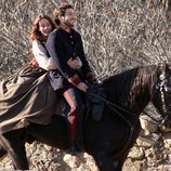 Pepa y Tristán a caballo