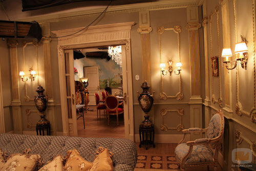 Puerte del salón al comedor