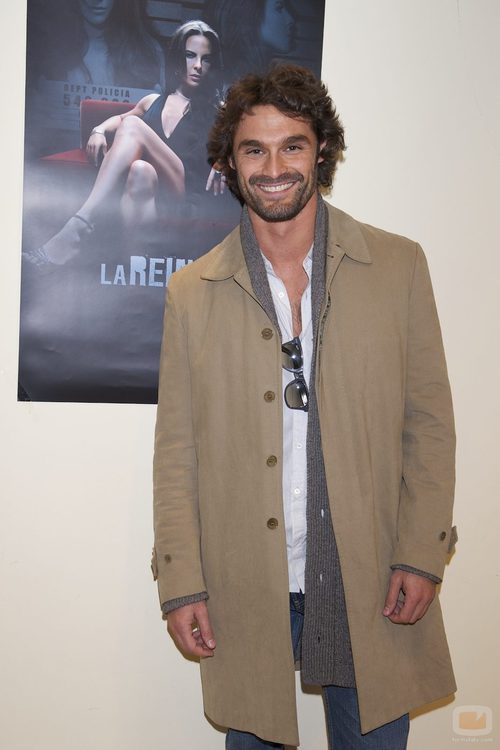 Iván Sánchez es Santiago Fisterra en 'La reina del Sur'