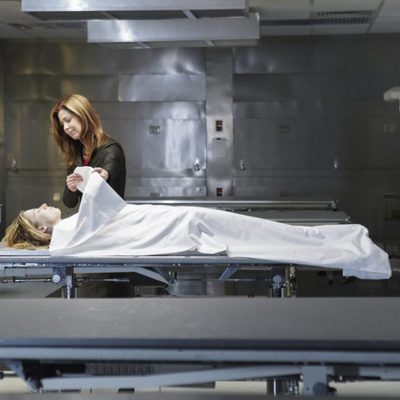Dana Delany en uno de sus primeros casos de 'El cuerpo del delito'