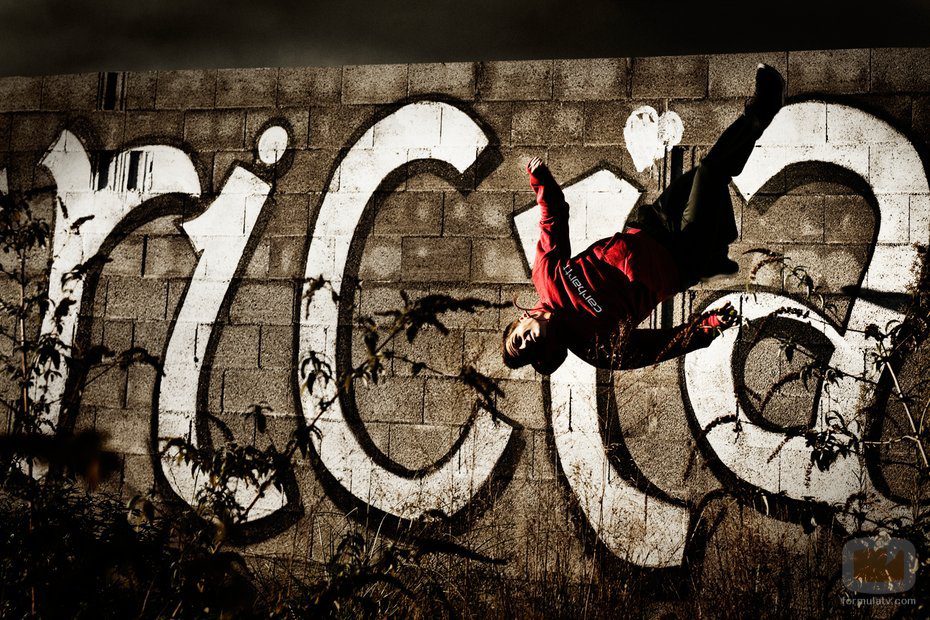 Gotzon Mantuliz saltando