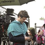 Diego Martín en un descanso del rodaje de 'Doctor Mateo'