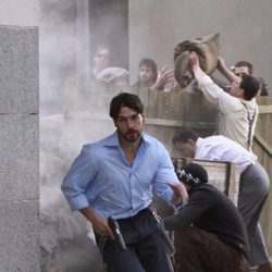 Félix Gómez rueda una escena de acción en '14 de abril. La República'