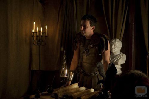 'La serpiente roja', primer capítulo de 'Spartacus: Sangre y arena'