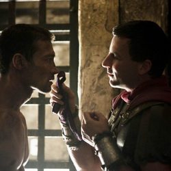 'Sacramentum Gladiatorum', segundo capítulo de 'Spartacus: Sangre y arena'