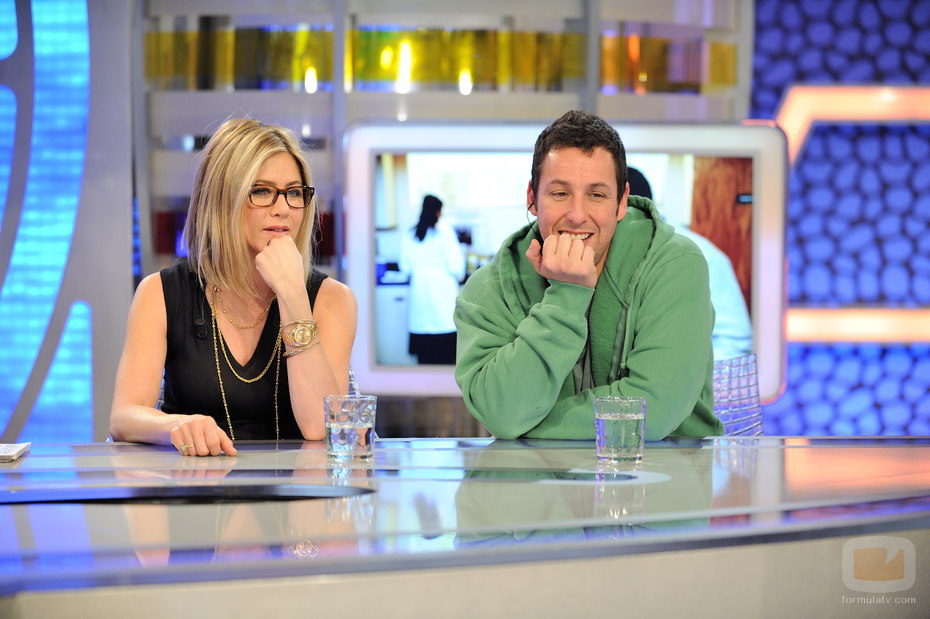 Visita de Jennifer Aniston y Adam Sandler