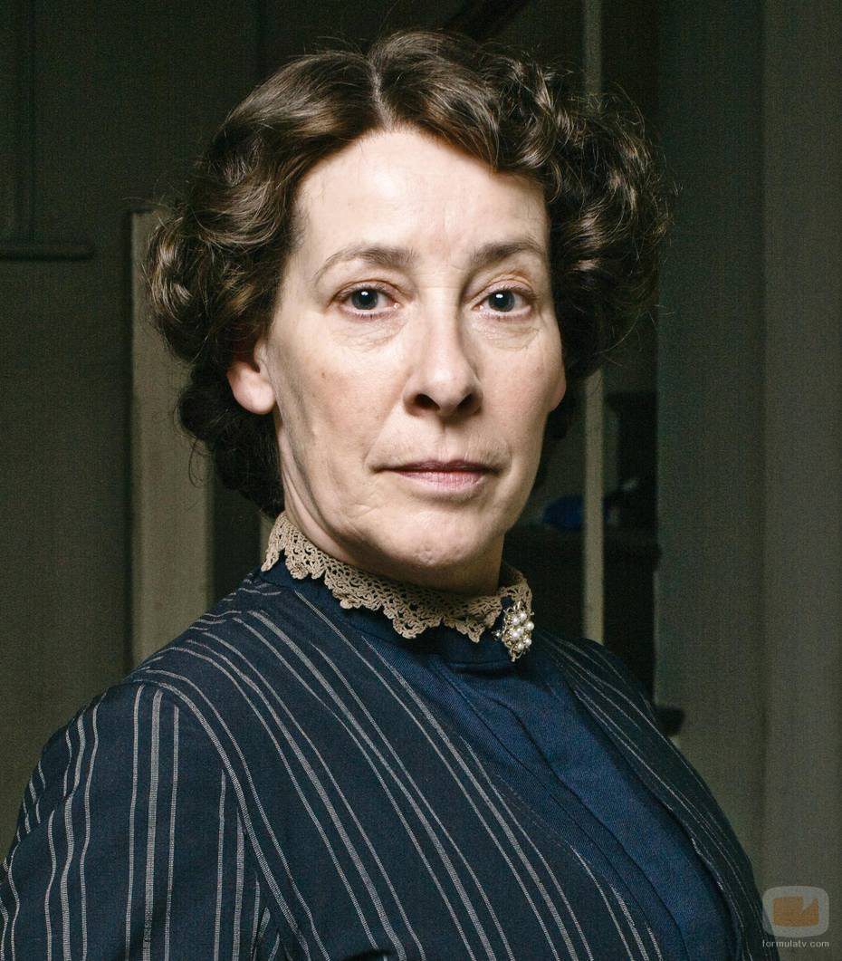 Phyllis Logan es Mrs Elsie Hughes en 'Downton Abbey'