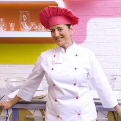 Eva Arguiñano en su cocina