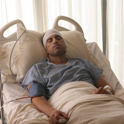 Adam Rodriguez se recupera en 'CSI: Miami'