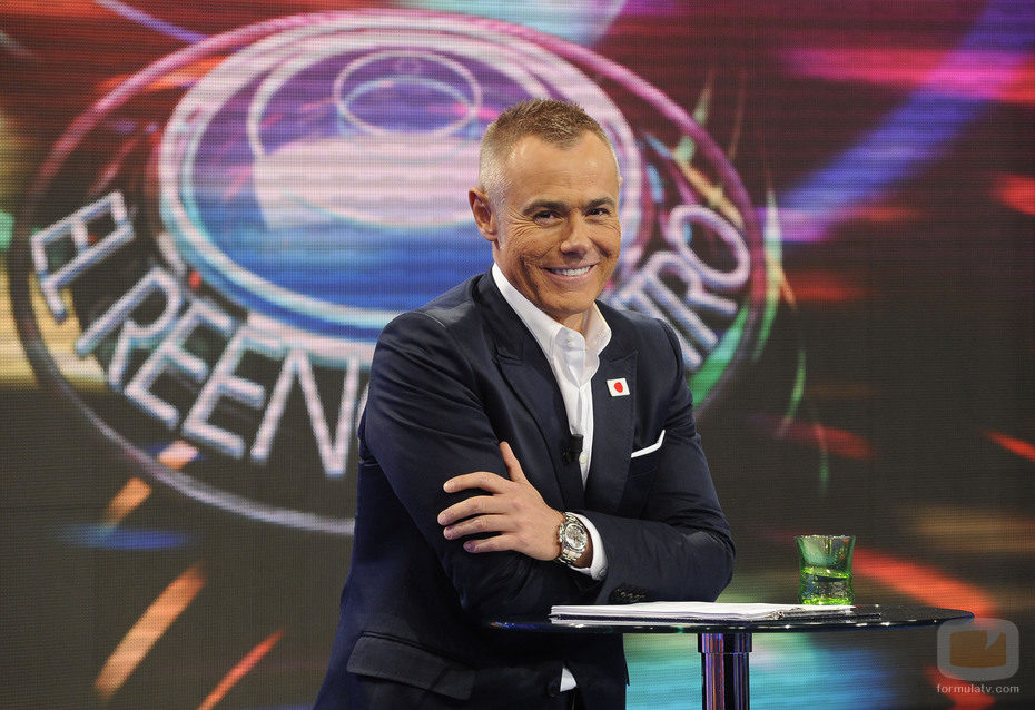 El presentador de 'El Reencuentro'