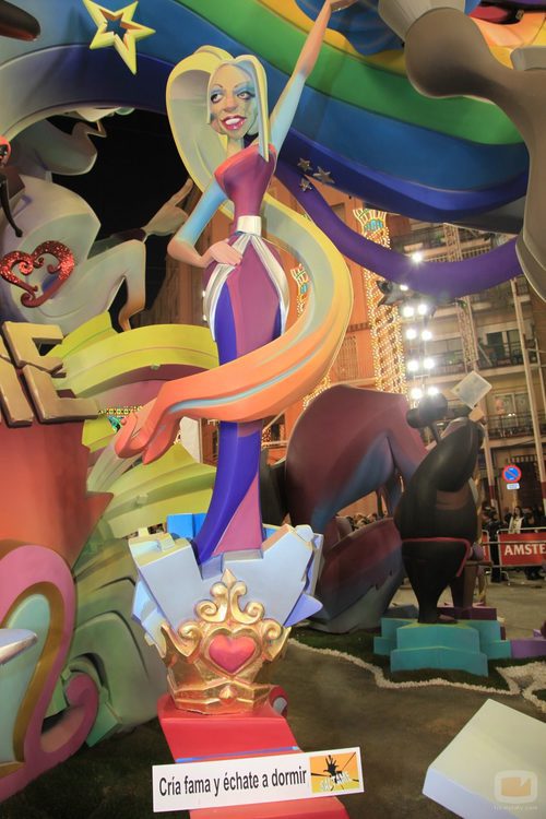 El ninot de Belén Esteban, estrella de las Fallas 2011