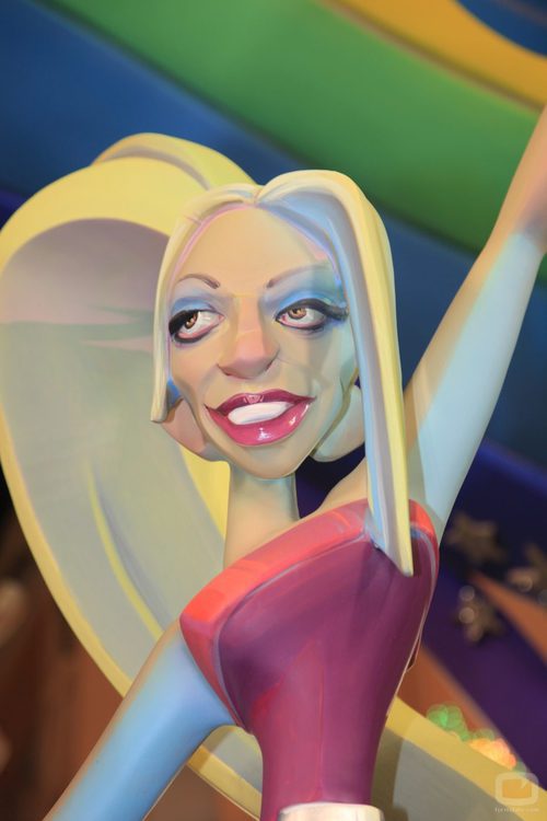 El ninot de Belén Esteban en las Fallas de Valencia 2011