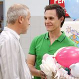 Christian Gálvez realiza un cameo en 'Hospital Central'