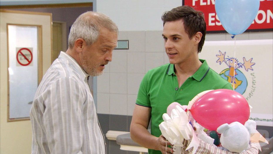 Christian Gálvez interpreta al padre de unas gemelas en 'Hospital Central'