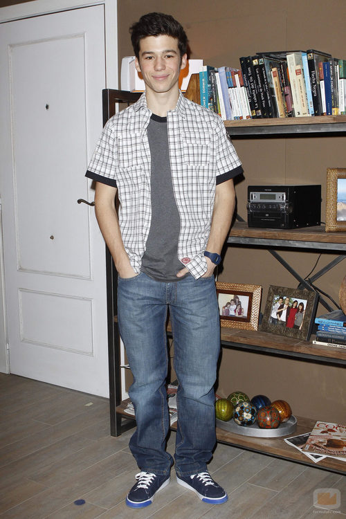 Nacho Montes es Álex en 'buenAgente'