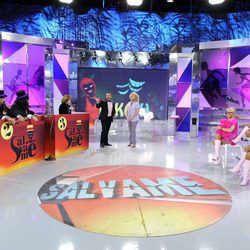 'Sálvame' celebra 2 años emulando al mítico 'Un, dos, tres' de TVE