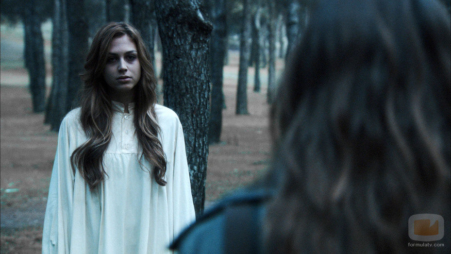 Miranda aparece como un fantasma en 'Ángel o demonio'