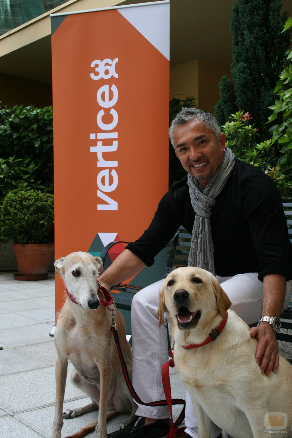 César Millán en España