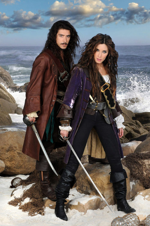 Pilar Rubio y Óscar Jaenada