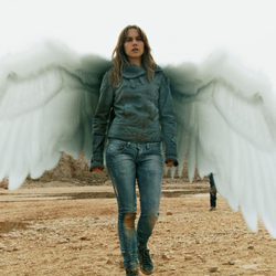 Valeria despliega sus alas de ángel