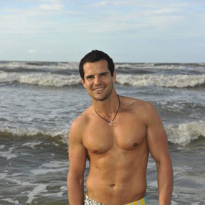 Diego Durán sin camiseta en 'Supervivientes 2011'