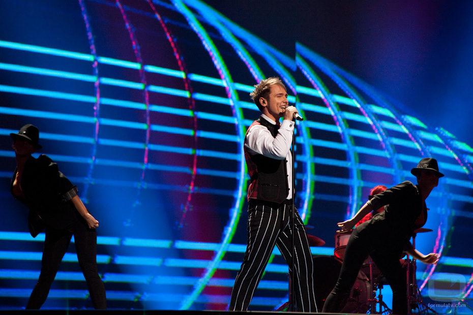 Hotel FM (Rumania) en la final de Eurovisión 2011
