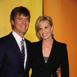 Peter Krause y Monica Potter de 'Parenthood'