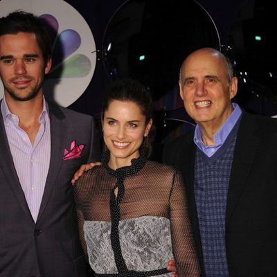 Elenco de 'Bent' en los Upfronts de NBC