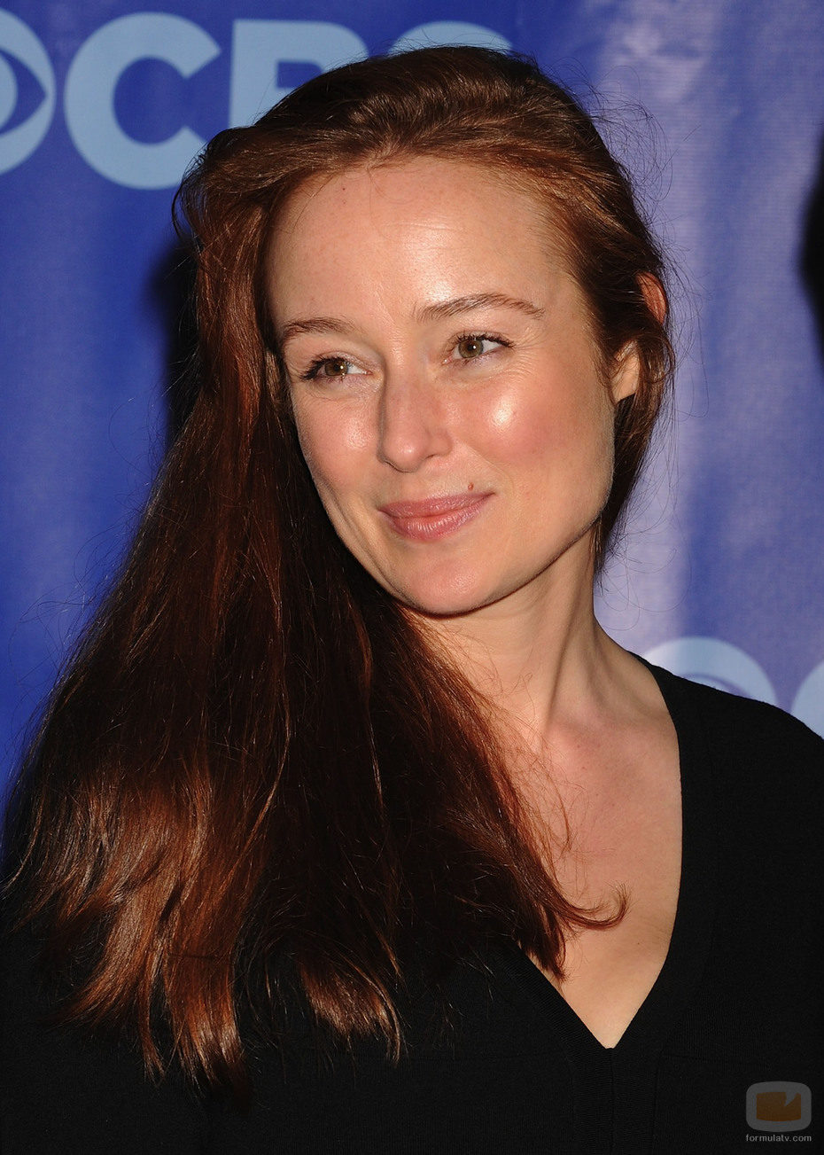 Jennifer Ehle de 'A Gifted Man' en los Upfronts 2011