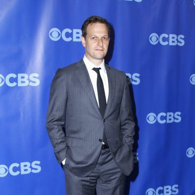 Josh Charles de 'The Good Wife' en los Upfronts 2011 de CBS