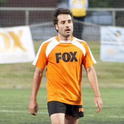 Daniel Guzmán jugando al fútbol