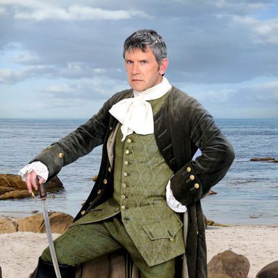 Luis Iglesia es Gaspar Falcón en 'Piratas'