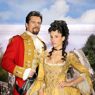 Octavi Pujades y Xenia Tostado en 'Piratas'