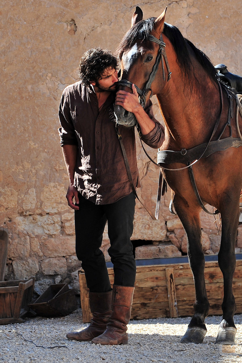 Álex García en el rodaje de 'Tierra de Lobos'
