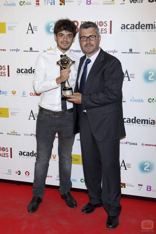Miguel Ángel Oliver posa en los Premios de la Academia de Televisión 2011