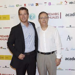 Manuel Baqueiro y José Antonio Sayagués de 'Amar en tiempos revueltos' en los Premios de la ATV