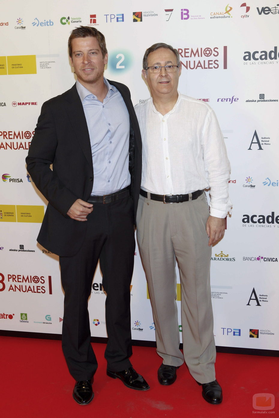 Manuel Baqueiro y José Antonio Sayagués de 'Amar en tiempos revueltos' en los Premios de la ATV