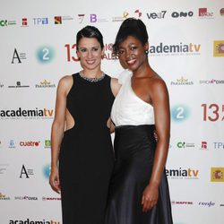 Silvia Jato y Francine Gálvez, presentadoras de la gala de entrega de los ATV 2011