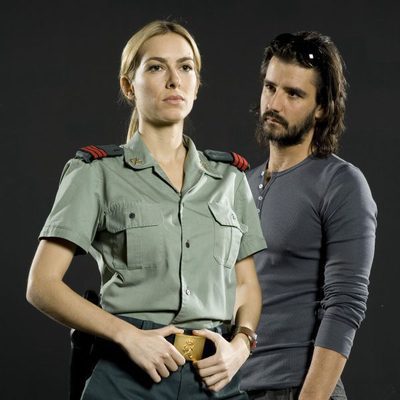 Kira Miró y Antonio Hortelano en 'Punta Escarlata'