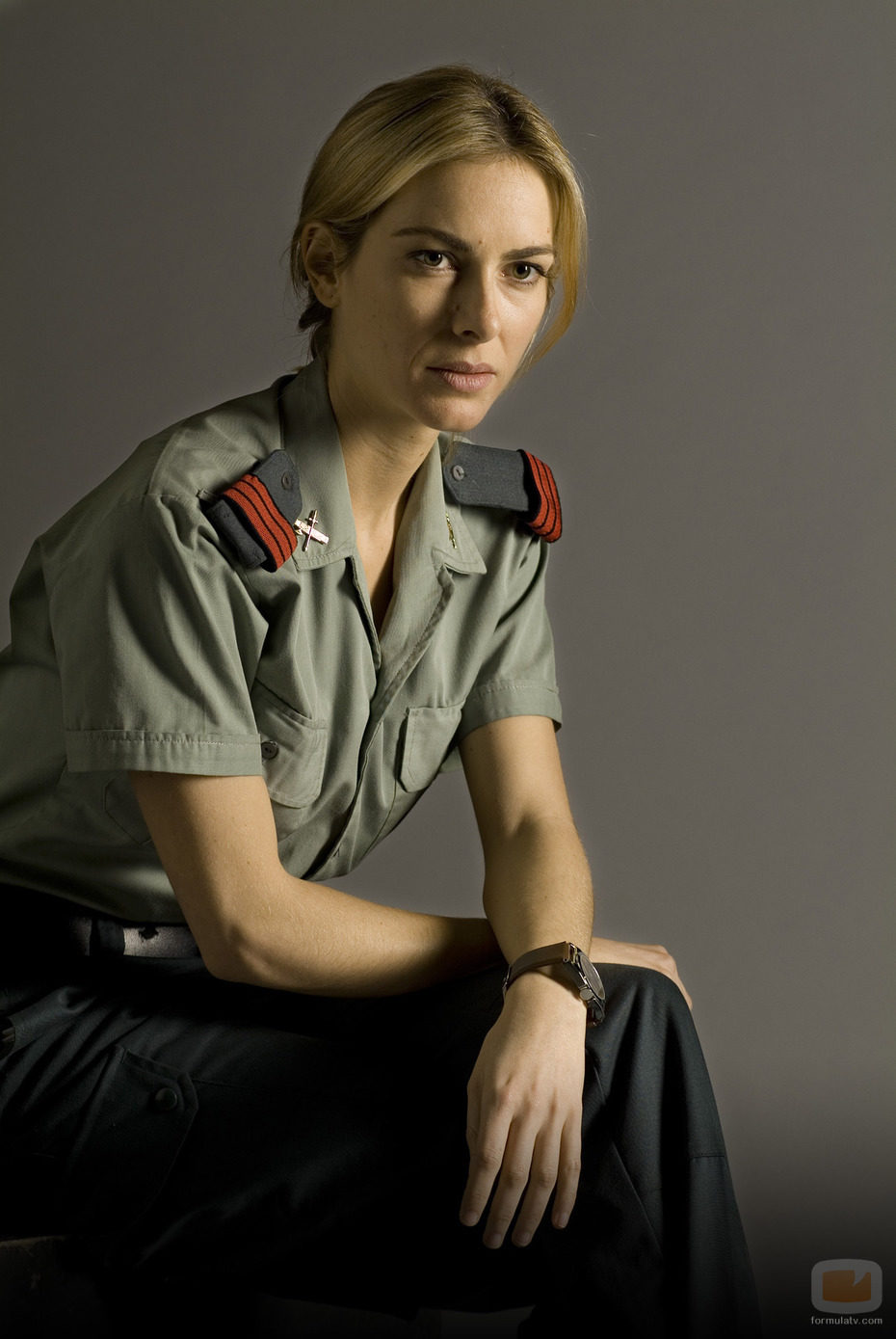 Kira Miró es Carla en 'Punta Escarlata'