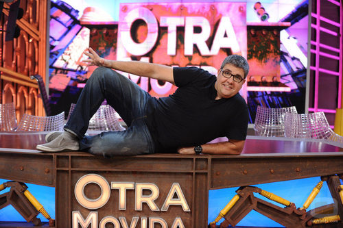 Flo en el plató de 'Otra movida'