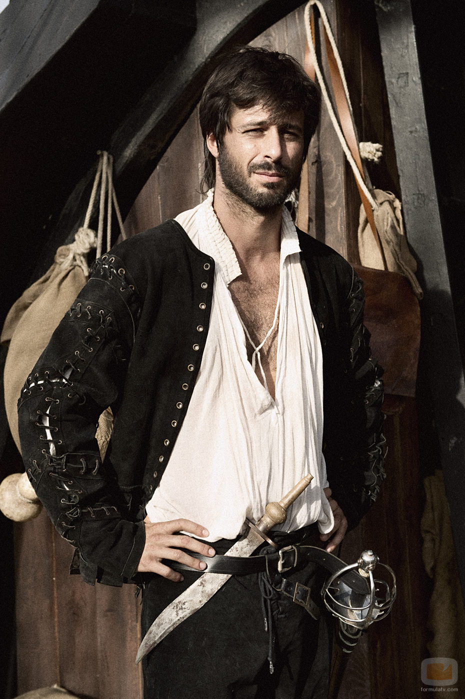 Hugo Silva como Juan de Salazar en 'El corazón del océano'
